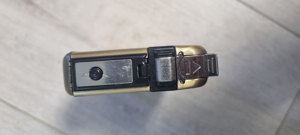 Bricheta cu tabachera Mercedes Benz