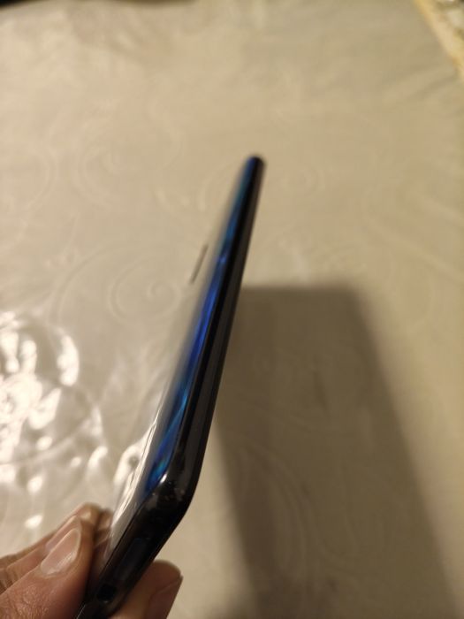 Mi 9t / K20     Srocniy sotiladi