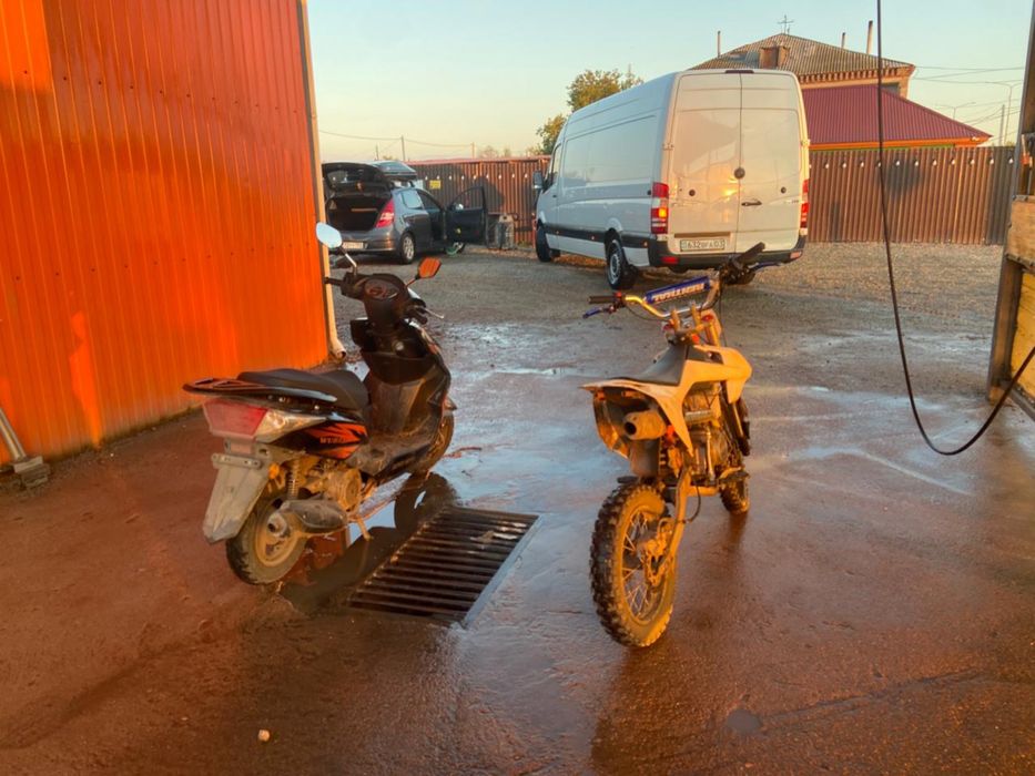 Продам скутер М8 125 кубов