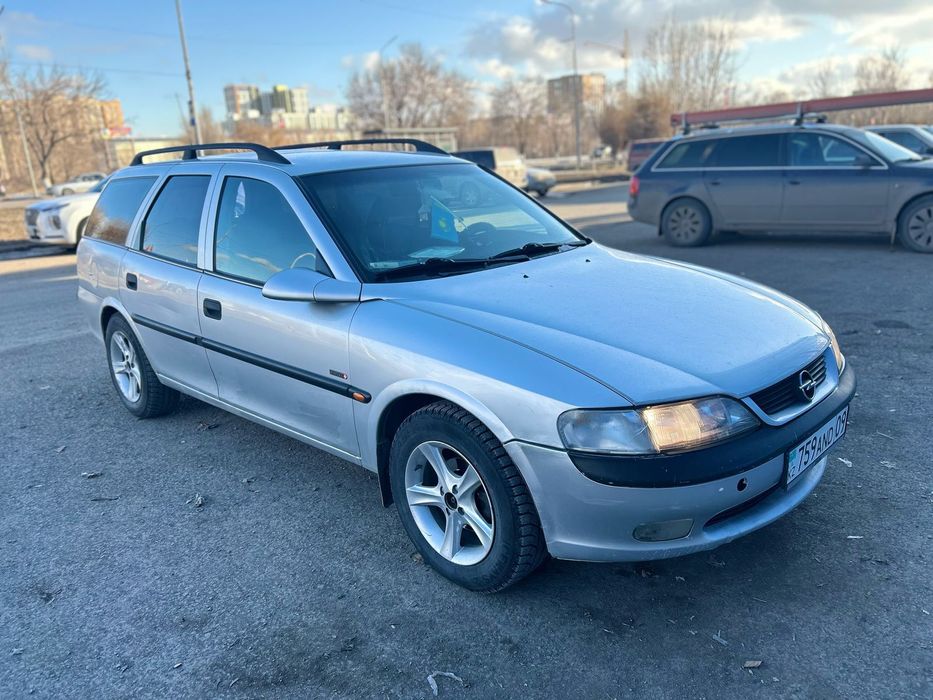 Опель вектра б 1998г