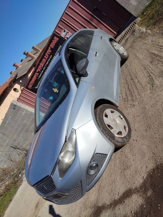 Сеат Ибиза 1.2 тди 2011  год