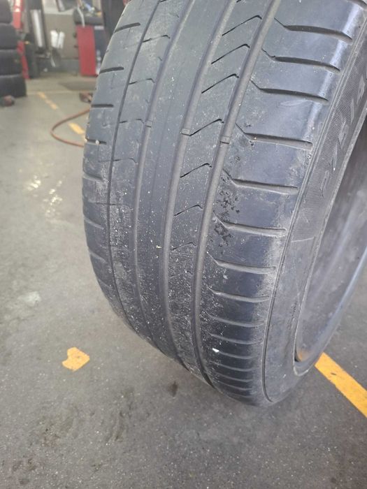Vând set anvelope de vară Pirelli P Zero – omologare BMW 275/40/R20 si 245/45/R20
