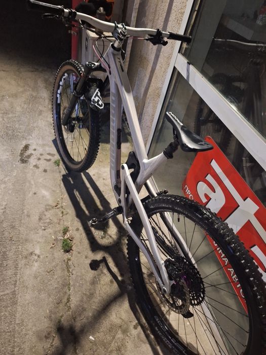 Продавам спешно propain Tyee al 5 2022!