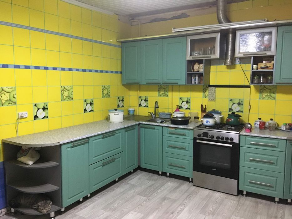 Кухонный гарнитур б/у