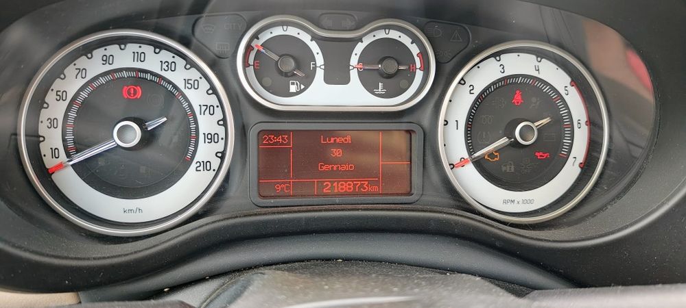 Vand   Fiat 500L