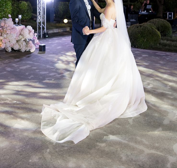 Булчинска рокля Demetrios Bride