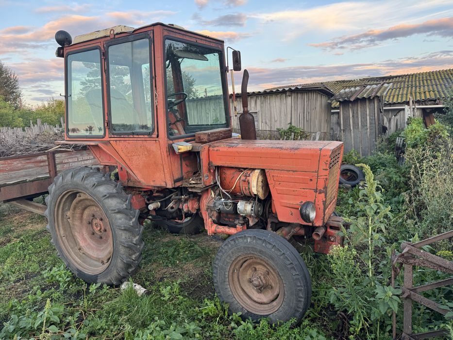 Трактор Т-25 с прицепом