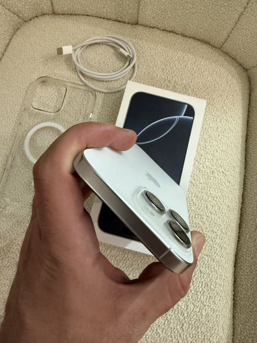 Iphone 16 Pro-Max / impecabil-garantie