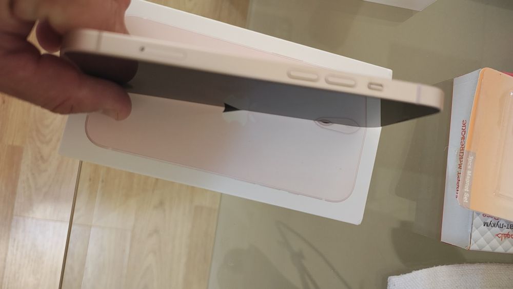 Iphone 13 pink 128 Gb