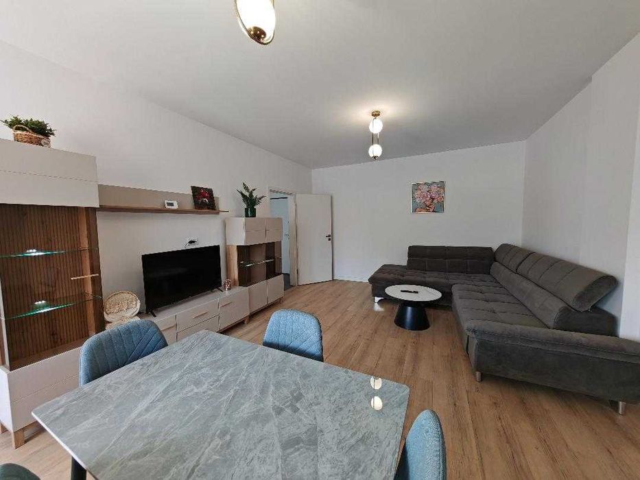 Inchiriem Apartament 2 Camere, 50 Mp, Tip Studio, Modern, Tractorul