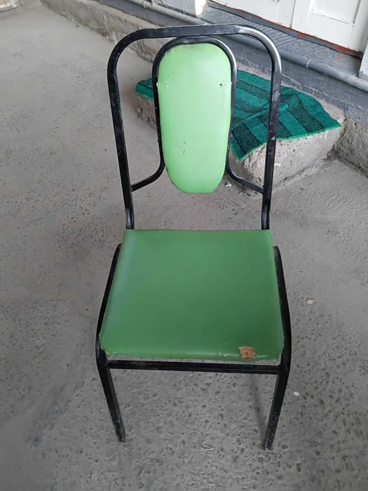Stullar sotiladi