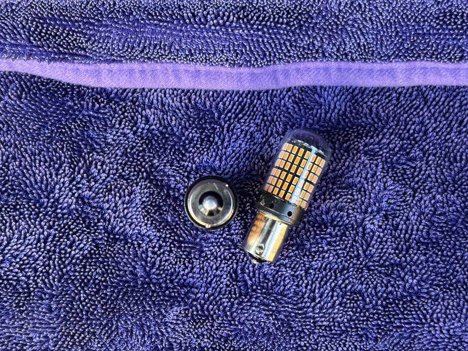 D1S ~ D3S ~ D5S ~ D8S ~ H7 ~ LED canbus - se inlocuiesc becurile xenon