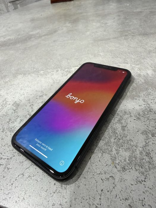 Продам Iphone 11 128gb black