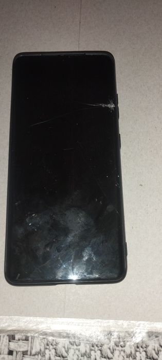 Vând telefon Samsung Galaxy S 21 ultra 5G