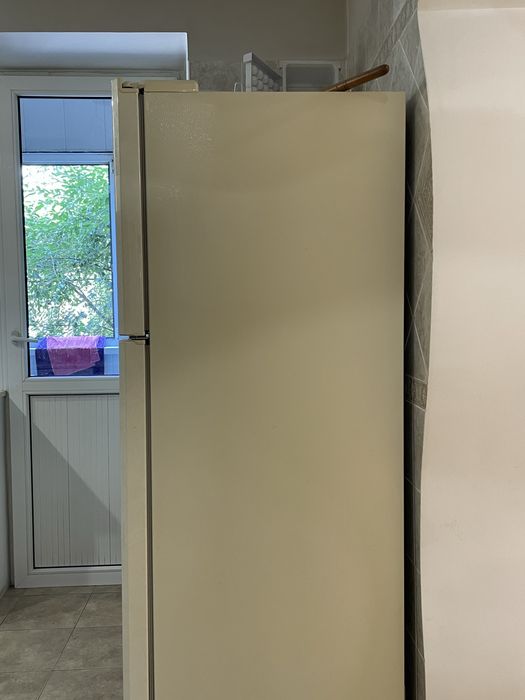 Б/У холодильник