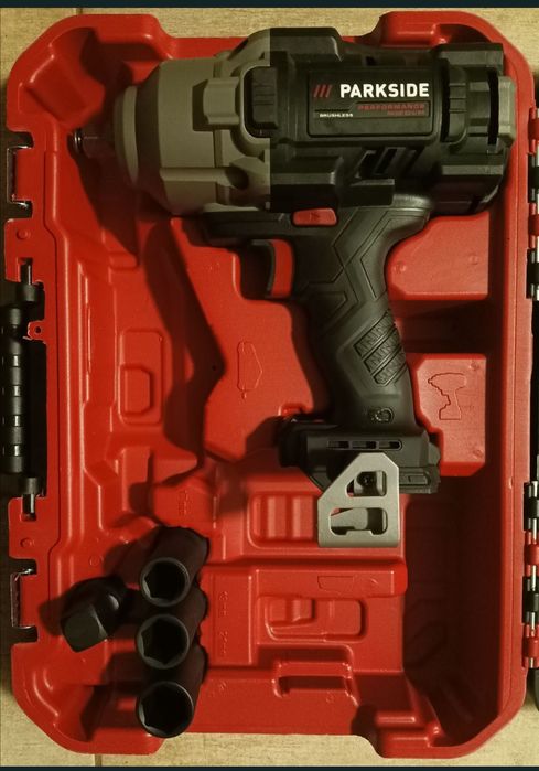 Parkside B4  performance 1898Nm pistol nou roti 20V cu impact percutie
