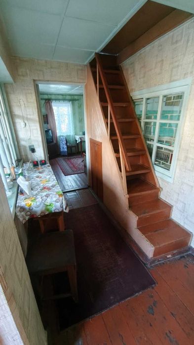 Продам дачу в районе гастронома Самал