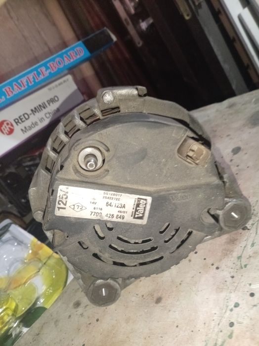 Ганератор на Авто