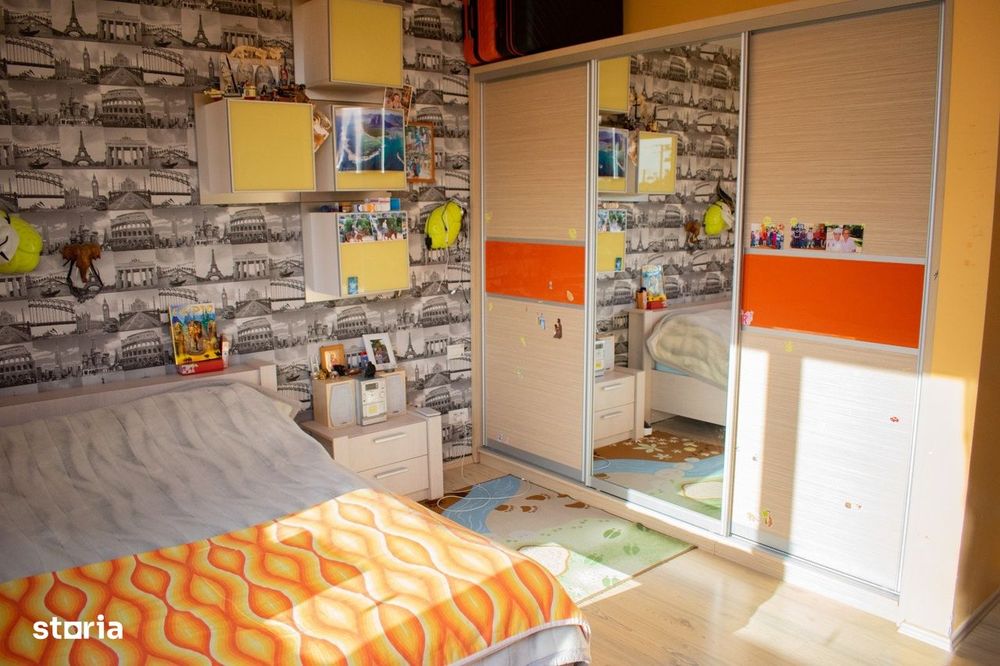 VILA Darza -350 mp utili \ 700 mp teren\ 6 camere\4 bai -278000 E nego