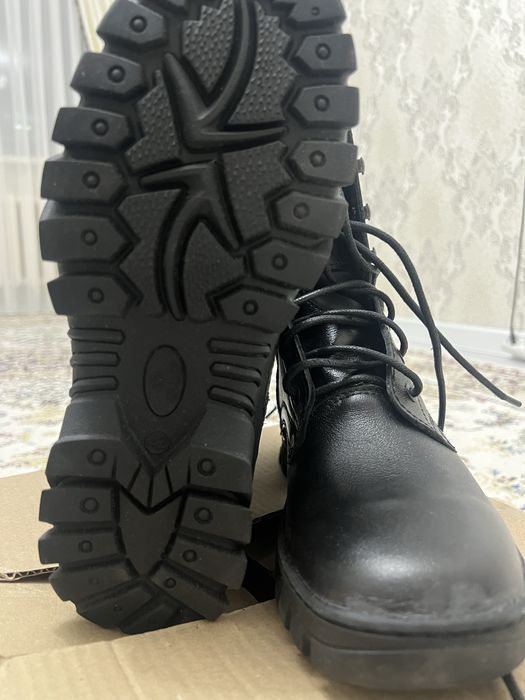 Зимние новые берцы