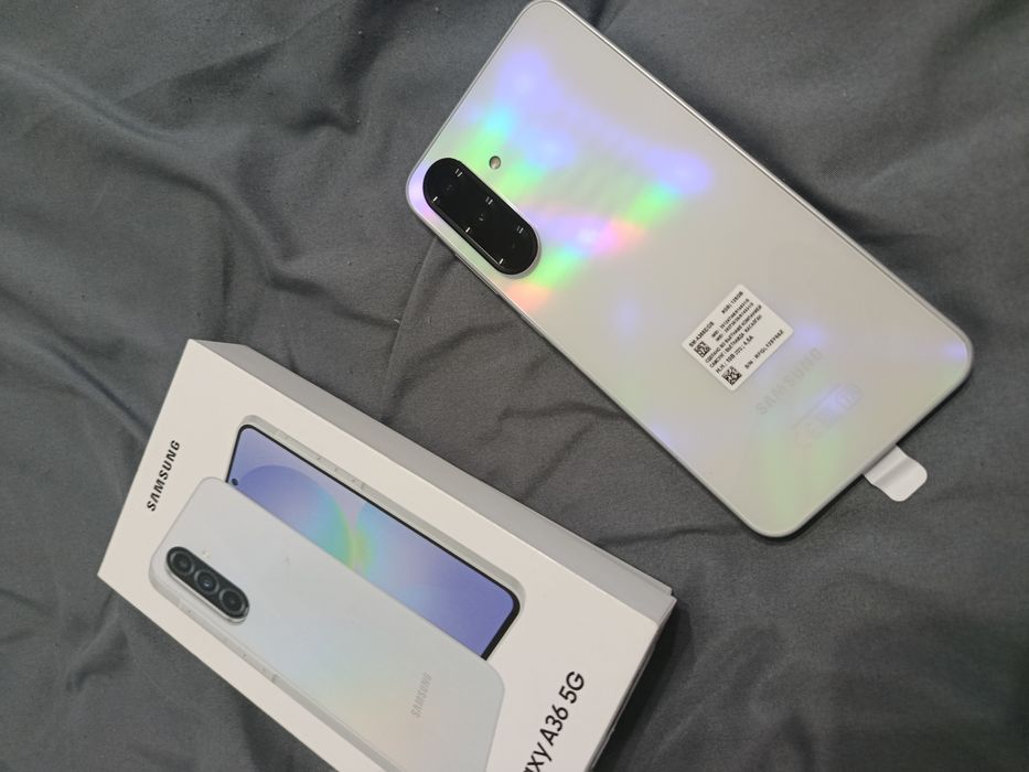 Продам Samsung A36 новый