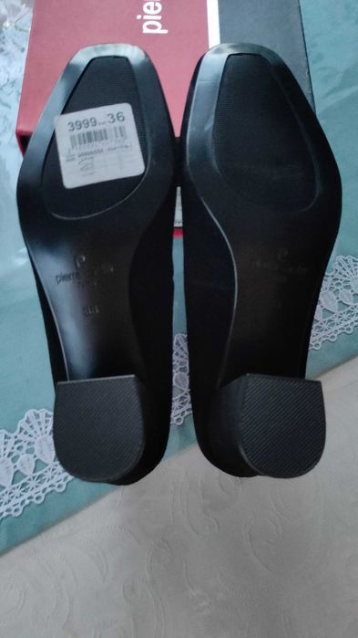 Красивые стильные женские туфли