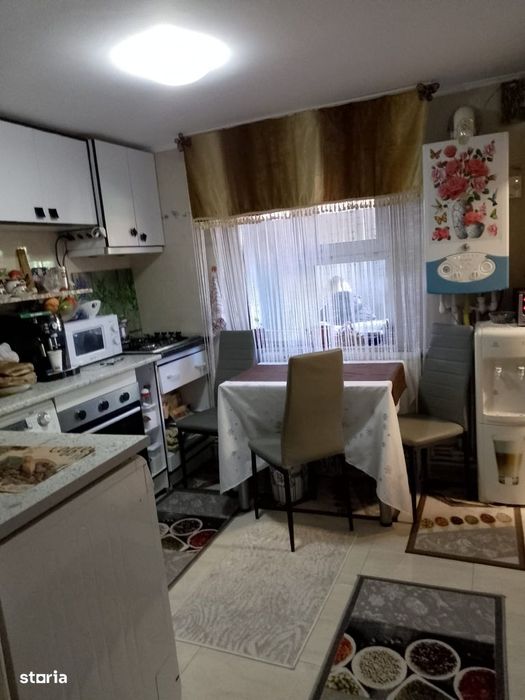 De Vanzare Casa zona Islaz