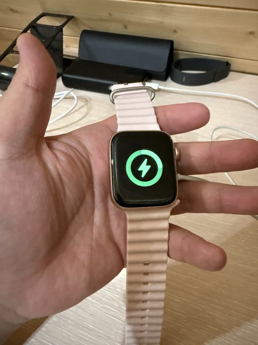 Apple Watch SE 44mm