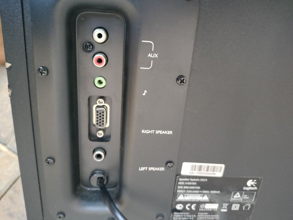 Logitech Z 623 incintă și amplificare