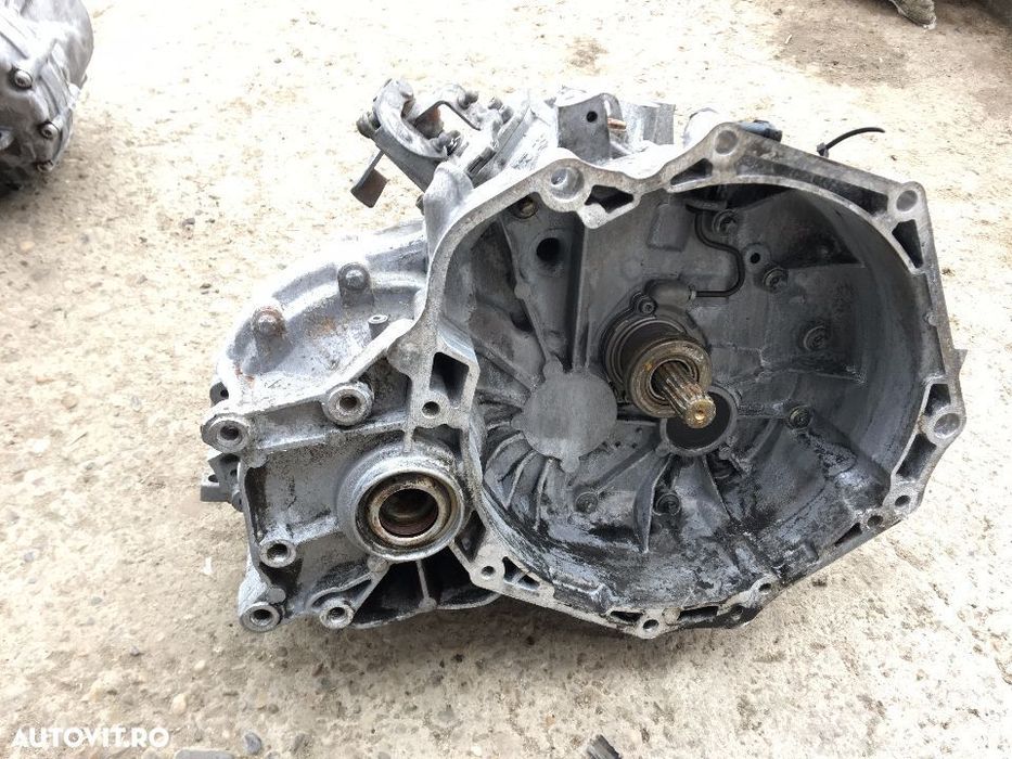 Cutie Viteze Manuala in 5 Trepte Opel Astra H 1.7cdti 101cp Z17DTH 2004 - 2010