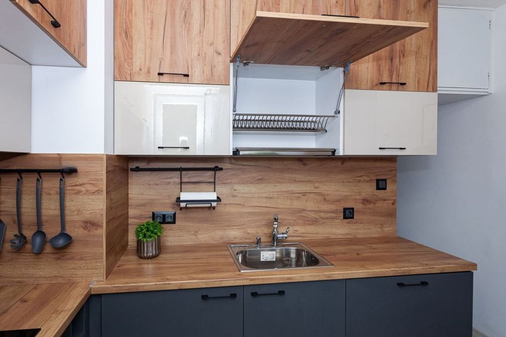 Продава се Двустаен апартамент в София, Дружба 1 - 78 кв.м за 2436 €/кв.м - Снимка #2