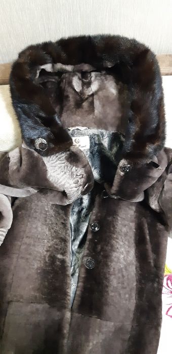 Продается мутоновая шуба