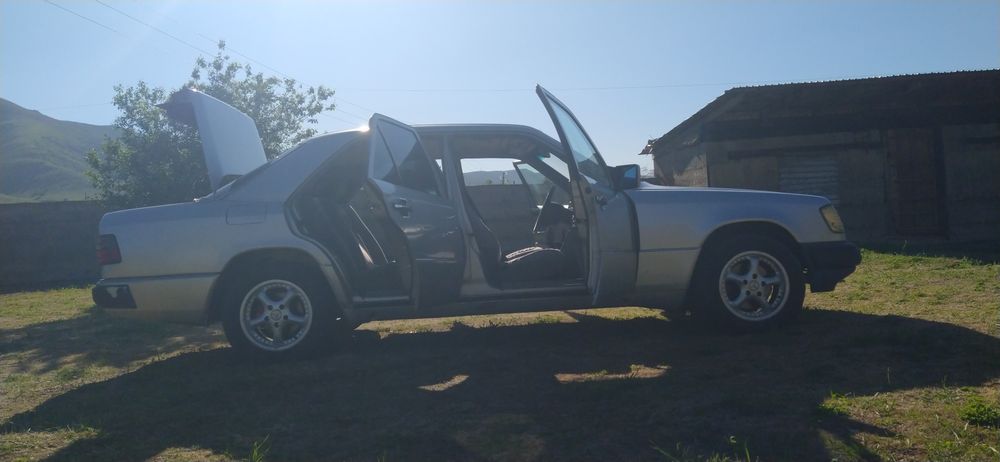 Мерседес Е 230 сатылымда