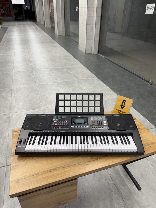 Синтезатор 61 клавиша, мощные динамики, качество Castrum Toys