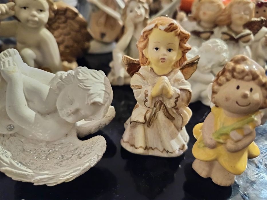 Статуетки на ангелчета