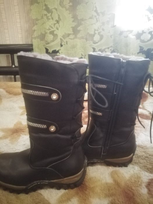 Зимние сапожки на девочку