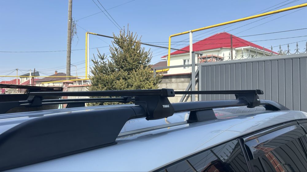 Рейлинги Thule черный