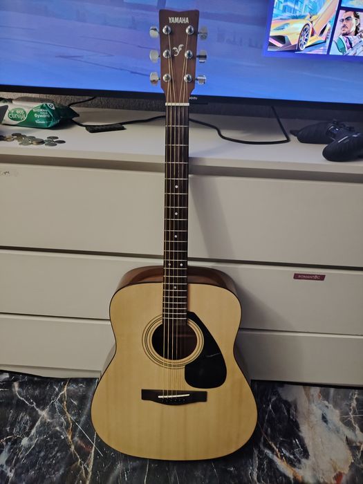 гитара Yamaha F-310