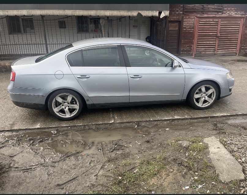 Vand passat b6 pe dreapta 2.0