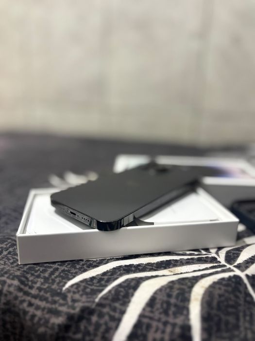 Iphone 14 pro max impegabil nu are nicio zgarietura megre perferct mai multe detali suna ,mesaj la +40 736 715 726