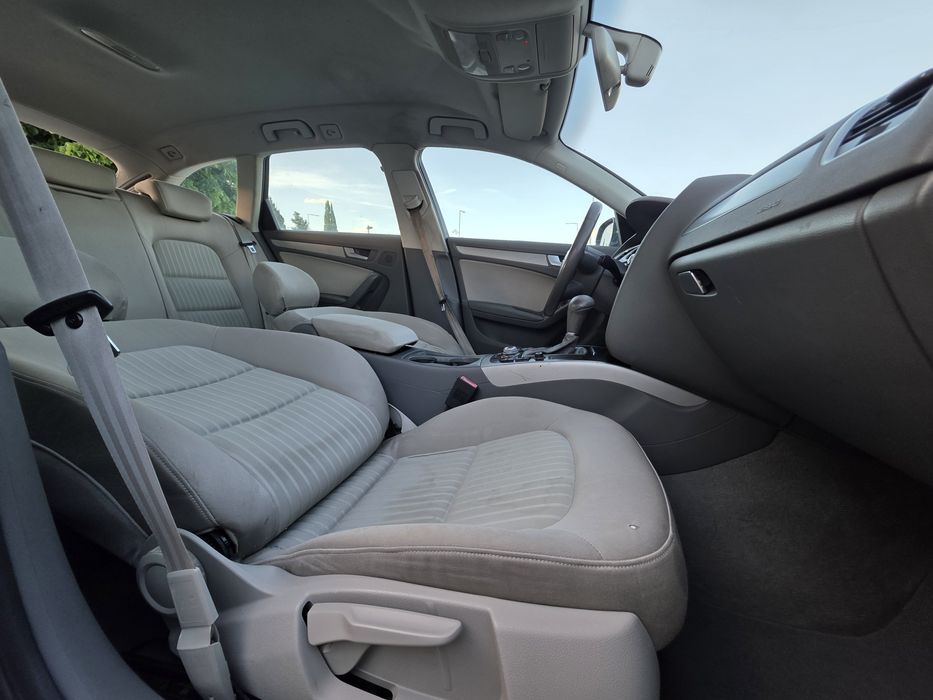 Audi A4 2.0tdi 143cp automatik 8+1 Navi/Led/Xenon/Klimatronic/Pilot/Senzori/Start&Stop