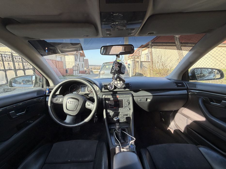 Vând Audi A4 b6 2003 1.9 TDI AWX 131 Cp 5 trepte