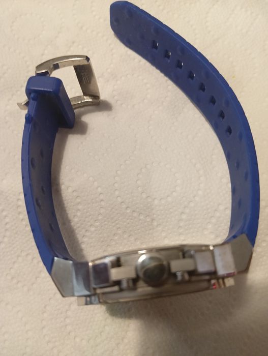Vând Doxa Quartz