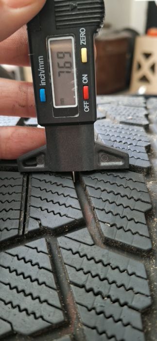 Продавам зимни гуми Continental Wintercontact 19цола спорт пак