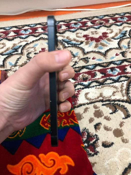 Айфон 13  өзі жақсы