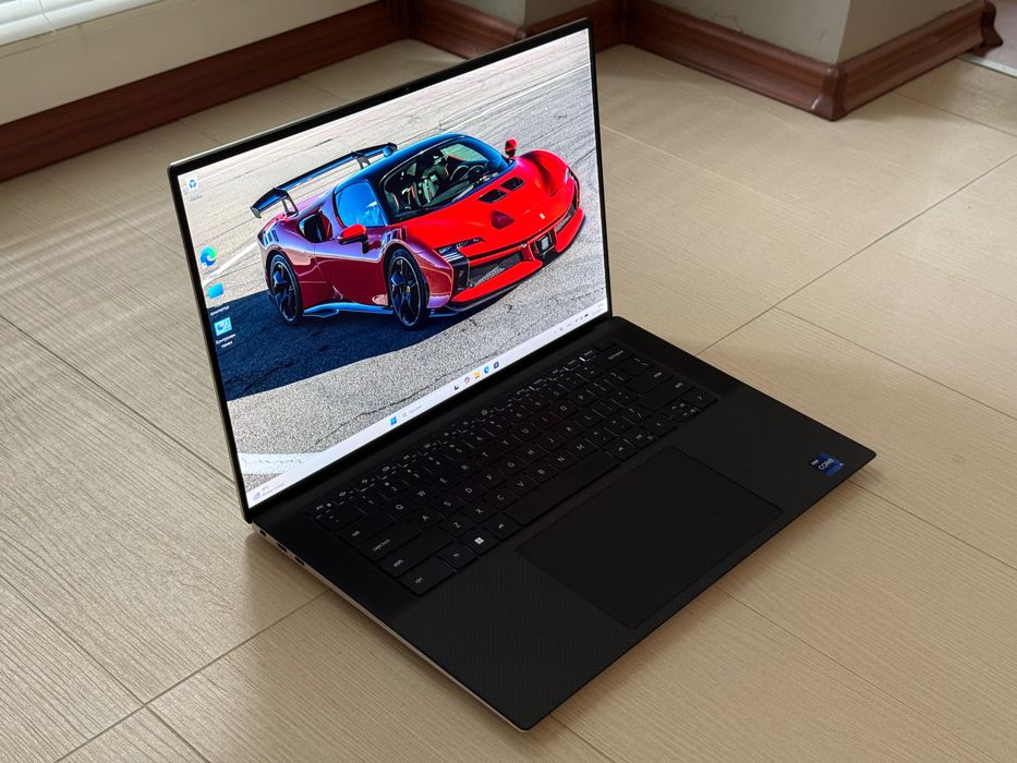 ТОП Лаптоп 15.6'FHD+IPS 500nits Core i9-12900HK Dell XPS 9520 RTX 3050TI 32GB DDR5 512GB SSD