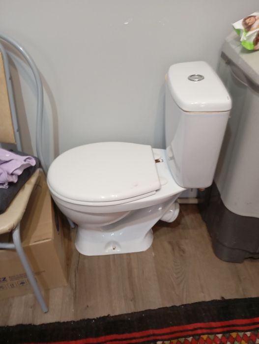 Продам унитаз б/у