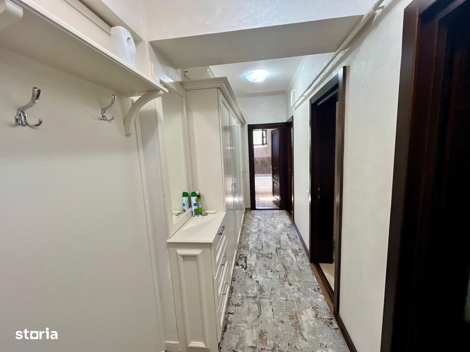 Apartament de vanzare, 2 camere, decomandat, 53 mp, CUG