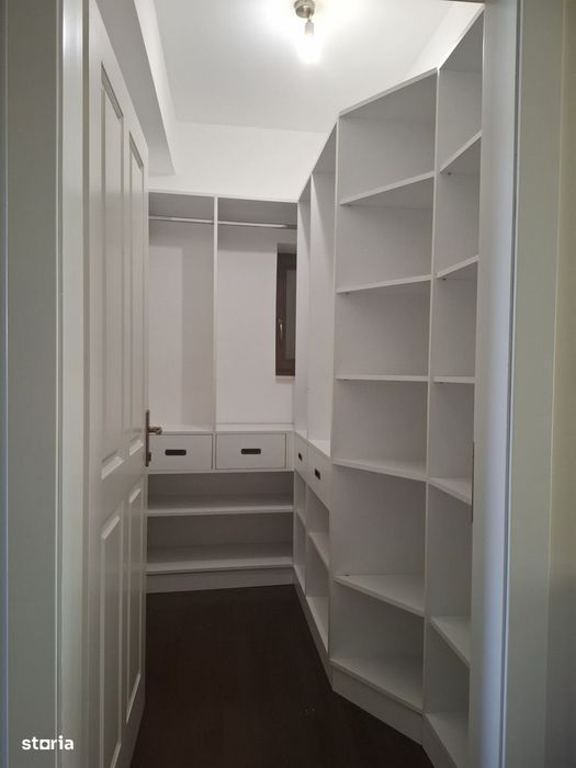 Apartament 2 camere, balcon, Centru Arad