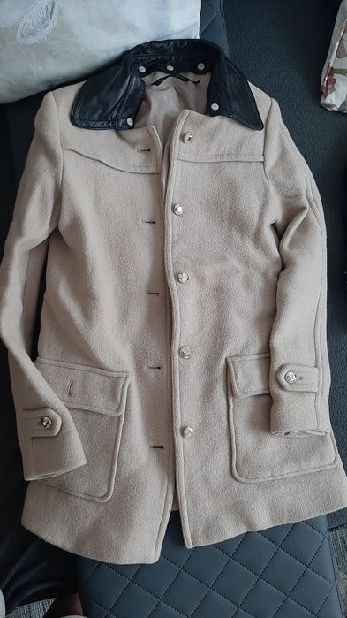 Палта 2бр. много запазени,   Silvian Heach и Lindex Kids